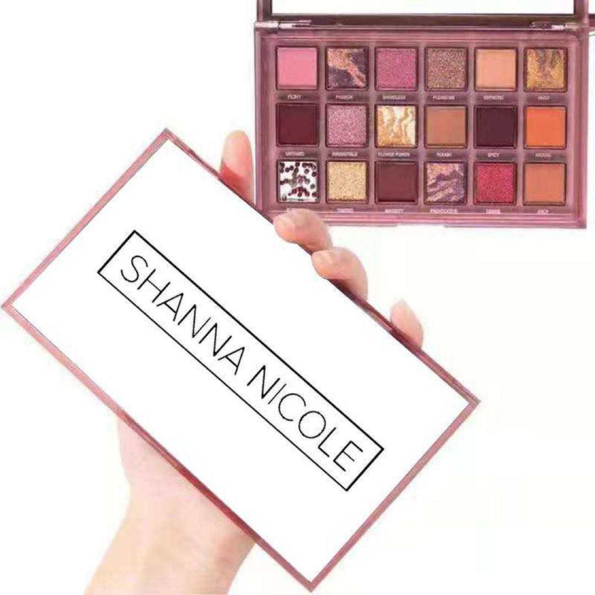 Night Out Eye Shadow Pallet